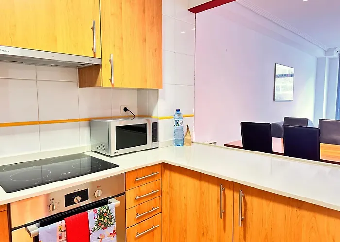 Centrico Irmandinos Con Garaje - Homeygalicia