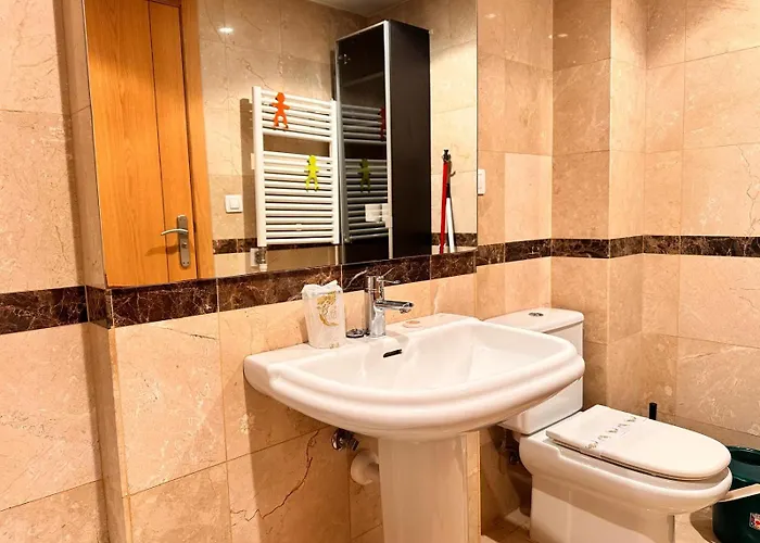 Centrico Irmandinos Con Garaje - Homeygalicia *