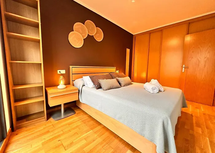 Centrico Irmandinos Con Garaje - Homeygalicia Apartmán